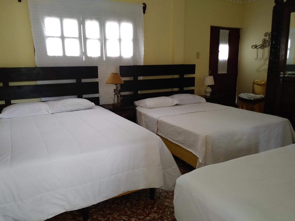 Hotel Casa El Calvario Antigua Esterno foto